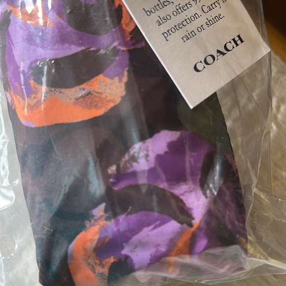 BIG SALE NOW NEW Purple Rose Print Coach Mini Umbrella In Signature - Picture 3 of 13